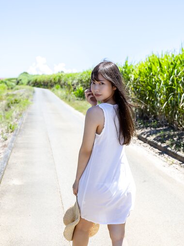 [Graphis] New Year’s Holiday SPECIAL 2025-2026 – Miyu Aizawa 逢沢みゆ Come Across! vol.1