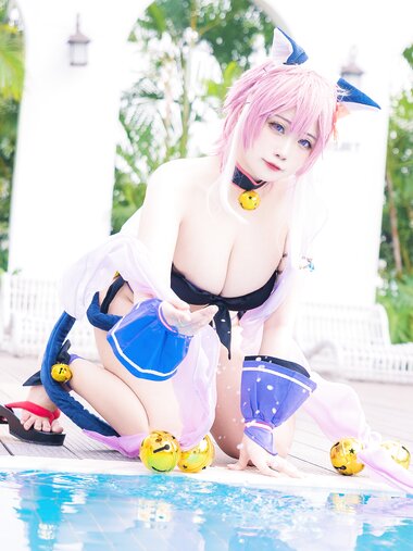 [Cosplay] 贞子蜜桃 九月舰长-宮坂珠希泳装 [30P-388MB]