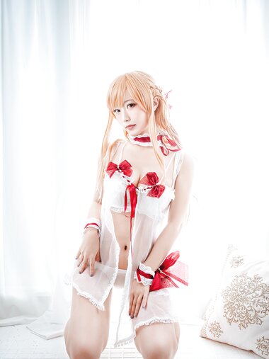 [Cosplay] 切切celia 亚丝娜内衣 [19P-209MB]