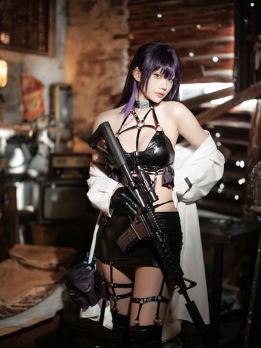 [Cosplay] Cien恩恩 NIKKE胜利女神 米哈拉 [21P-92MB]