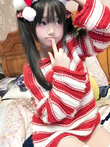 [Cosplay] 神沢永莉 圣诞礼物 [74P10V-820MB]