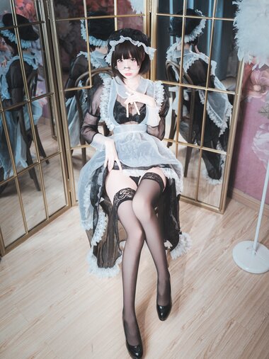 [Cosplay] 西园寺南歌 透明女仆 [50P2V-568MB]