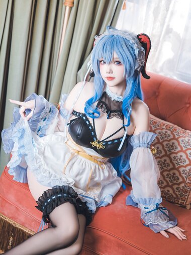 [Cosplay] 雪晴Astra 原神 甘雨女仆 [31P1V-763MB]