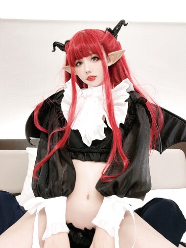 [Cosplay] 仙女月 喜多川海梦-魅魔[15P-122M]