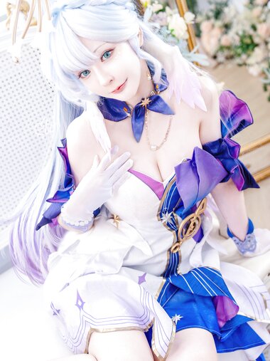 [Cosplay] Machi馬吉 知更鸟 下着報告 [62P-882MB]