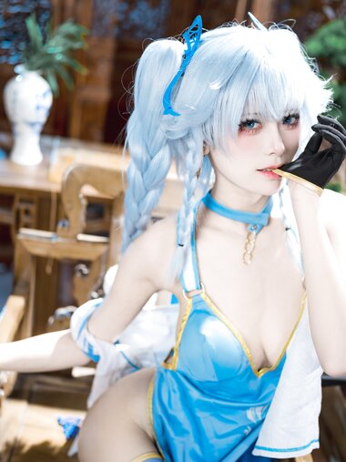 [Cosplay] 九柒喵 翠雀媚 [34P-185MB]