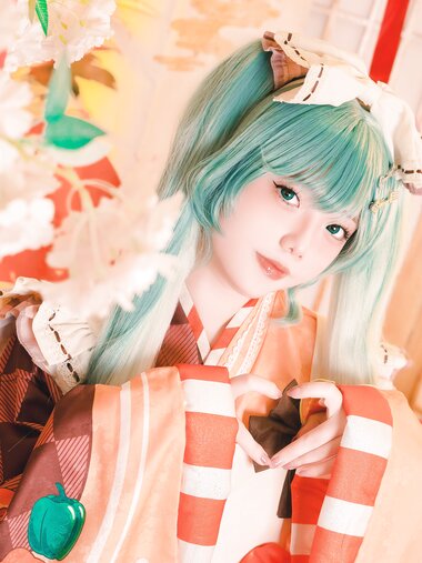 [Cosplay] Messie Huang - Miku