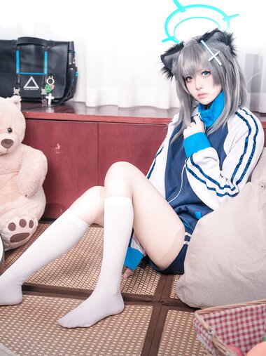 [Cosplay] 九柒喵 体操服白子 [17P-67MB]