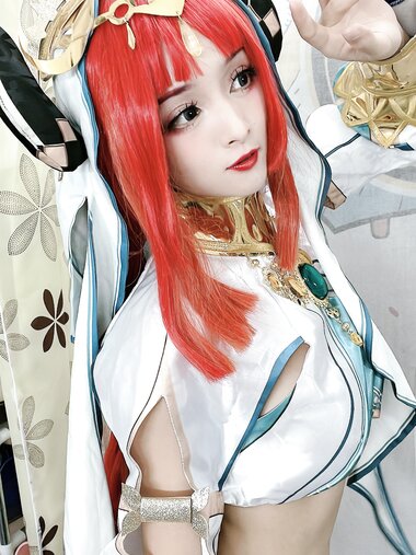 [Cosplay] 九九八吖 妮露 [15P-112MB]