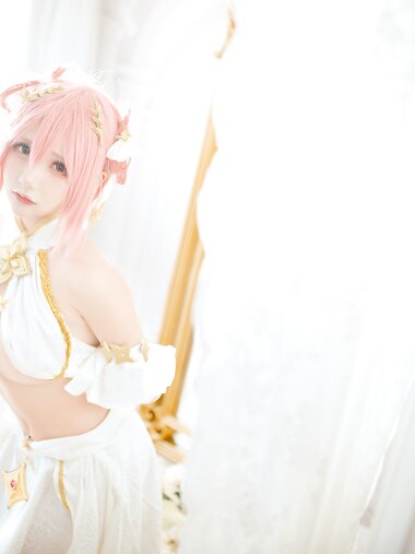 [Cosplay] 是一只熊仔吗 Princess Connect Kusano Yui Dress Ver 公主连结 草野優衣 [30P-64.1MB]