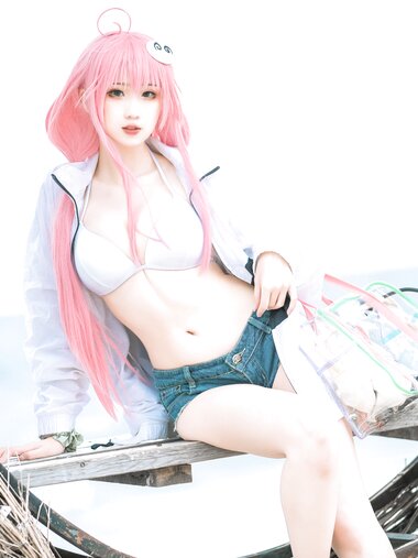 [Cosplay] 瓦斯塔亚小龙虾 水着 [27P-398MB]