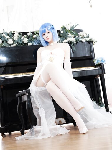 [Cosplay] 屿鱼 恰巴耶夫 [24P-210MB]