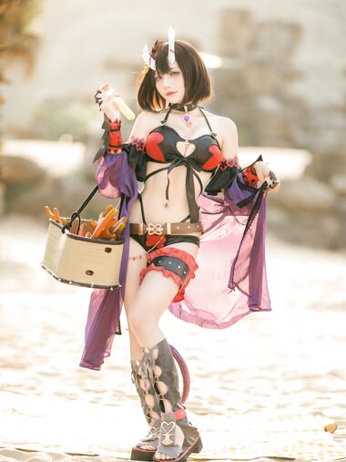 [Cosplay] 是一只熊仔吗 公主连结 静流&惠理子(&伊喵君_Nya) [38P-147MB]