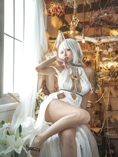 [Cosplay] 切切celia 碧蓝航线 马萨诸塞 盛宴的准备 [23P-308MB]