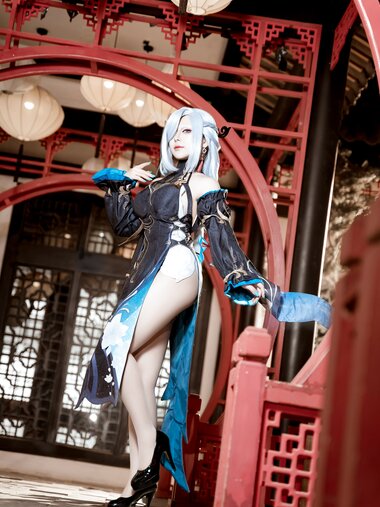 [Cosplay] 虎森森 原神 申鹤·冷花幽露 [35P-291MB]