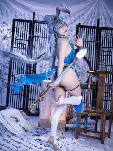 [Cosplay] 是一只熊仔吗 镜月 [40P-193MB]