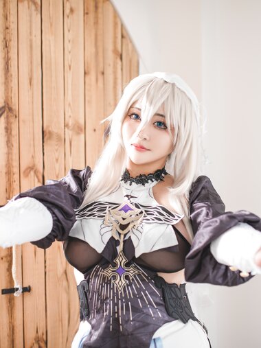 [Cosplay] 洛璃LoLiSAMA 崩坏三 阿波尼亚 [72P-834MB]