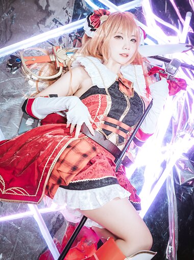 [Cosplay] 是一只熊仔吗 望 [32P-97.4MB]