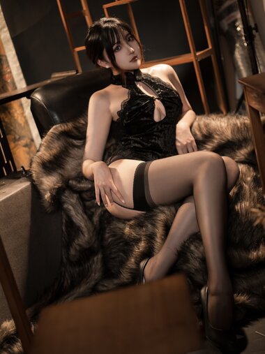 [Cosplay] Natsuko夏夏子 束 [60P-427MB]