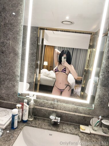 Yeon Woo (연우) - 2025.09 OnlyFans订阅合集