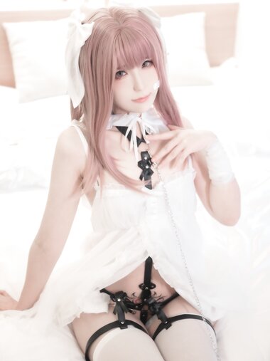 [Cosplay] Quan冉有点饿 初音酱 [32P-259MB]
