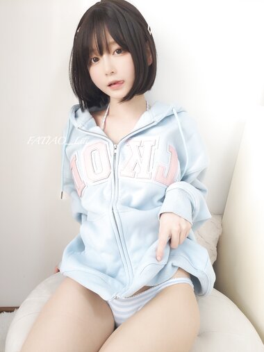[Fantia] 2022年12月 迷之呆梨  [146P6V-383MB]
