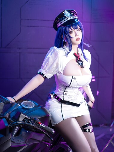 [Cosplay] 菌烨tako - 原神 雷电将军赛车