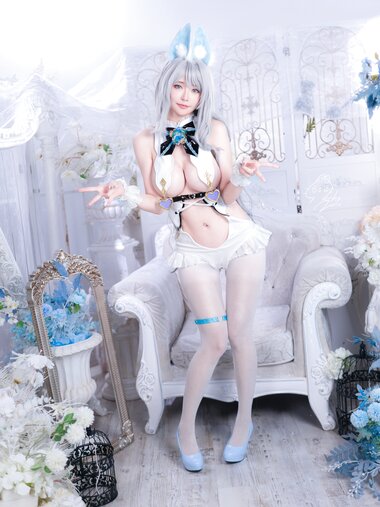 [Cosplay] Machi馬吉 - White Rabbit白兔 (Full Version)