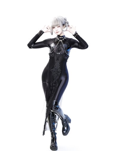 [Cosplay] 柒柒要乖哦 黑靡烟旗袍 [108P2V-1.87GB]