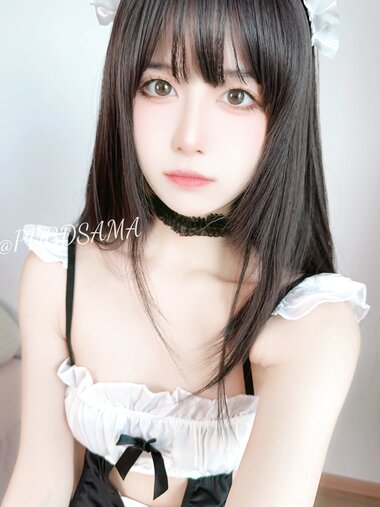 [Cosplay] 布丁大法 - 女仆泳装 [18P1V-125MB]
