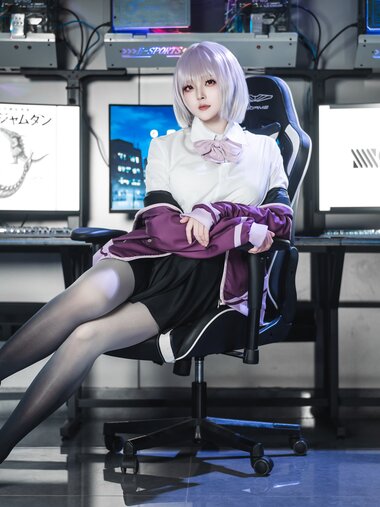 [Cosplay] Natsuko夏夏子 GRIDMAN 新条茜 [82P-655MB]