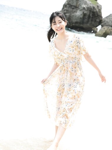 [Graphis] Gals – Uta Hibino 響乃うた Refreshing Smile!