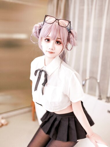 [Cosplay] 阿雪雪 - 居家女高