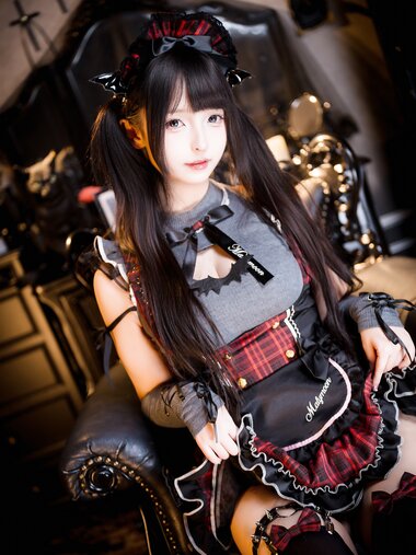 [Cosplay] 神楽坂真冬 小恶魔 [75P2V-575MB]