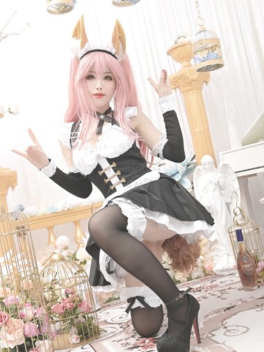 [Cosplay] 钛合金TiTi - 女仆小玉