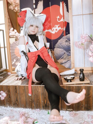 [Cosplay] Quan冉有点饿 碧蓝航线 朝凪 [87P-955MB]