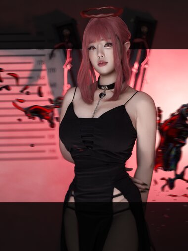 [Cosplay] 钛合金TiTi - 链锯人 玛奇玛