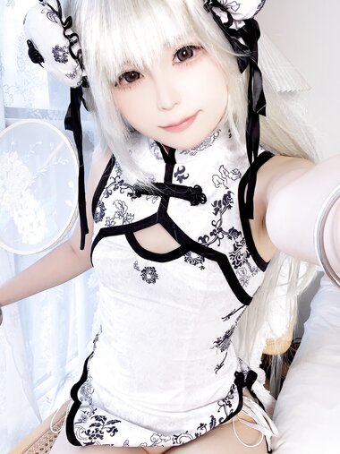 [Cosplay] Quan冉有点饿 缘之空 穹妹旗袍 [27P-66MB]