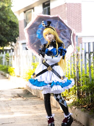 [Cosplay] G44不会受伤 多娜多娜 爱丽丝 [35P-406MB]