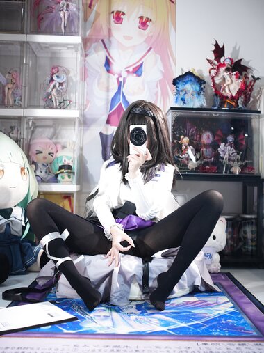 [Cosplay] 白栎Shirly - 明日方舟 普瑞赛斯博士服