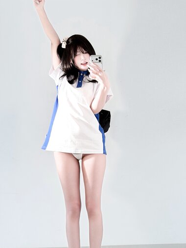 [Cosplay] 真宝 - 校服甜妹