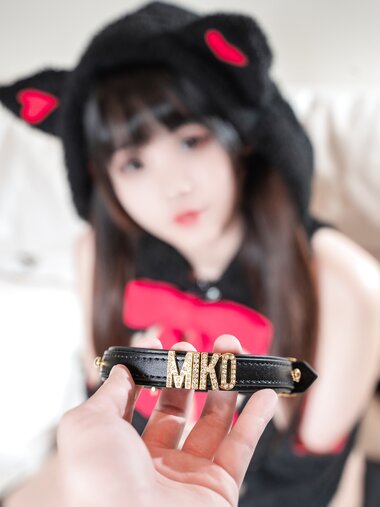 [COSPLAY] miko酱ww 礼物猫猫