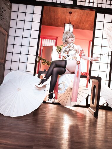 [COSPLAY] rioko凉凉子 丽塔浣溪沙