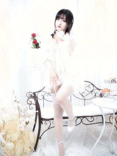 [COSPLAY] 洛璃LoLiSAMA 蛋糕