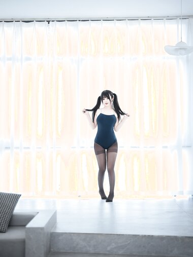 [COSPLAY] 桜井宁宁 黑丝死库水