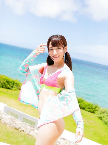 [Graphis] Calender 每日一枚 2022.06 初川みなみ Minami Hatsukawa