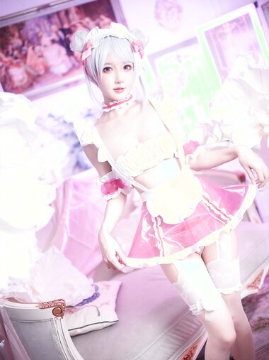 [COSPLAY] 阿包也是兔娘 七夕粉粉女仆