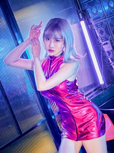 [COSPLAY] 年年-網絡女孩[45P700M]