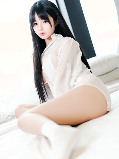 [COSPLAY] 桜井宁宁 男友衬衫
