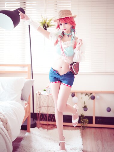 沖田凜花Rinka - Takanashi Kiara Beach Ver. (Hololive EN) [26P-124.35MB]